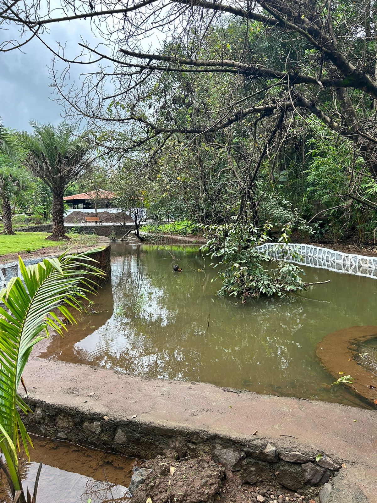 resorts in karjat with private pool